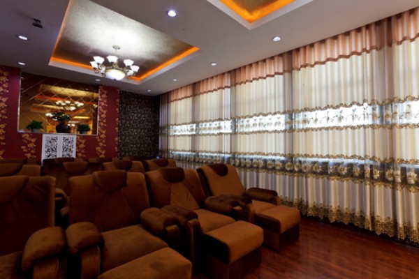 深圳茶香四溢：摆摊喝茶好地方(深圳摆摊点)