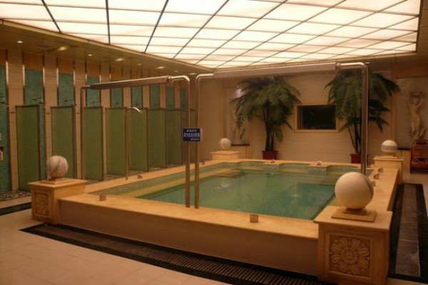 深圳大明湖夜养生休闲推荐(大明湖公园夜景) 深圳大明湖夜养生休闲推荐(大明湖公园夜景)