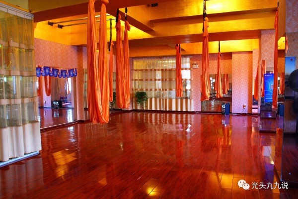 深圳热门按摩法，轻松养生必备(深圳按摩流程是怎样的)